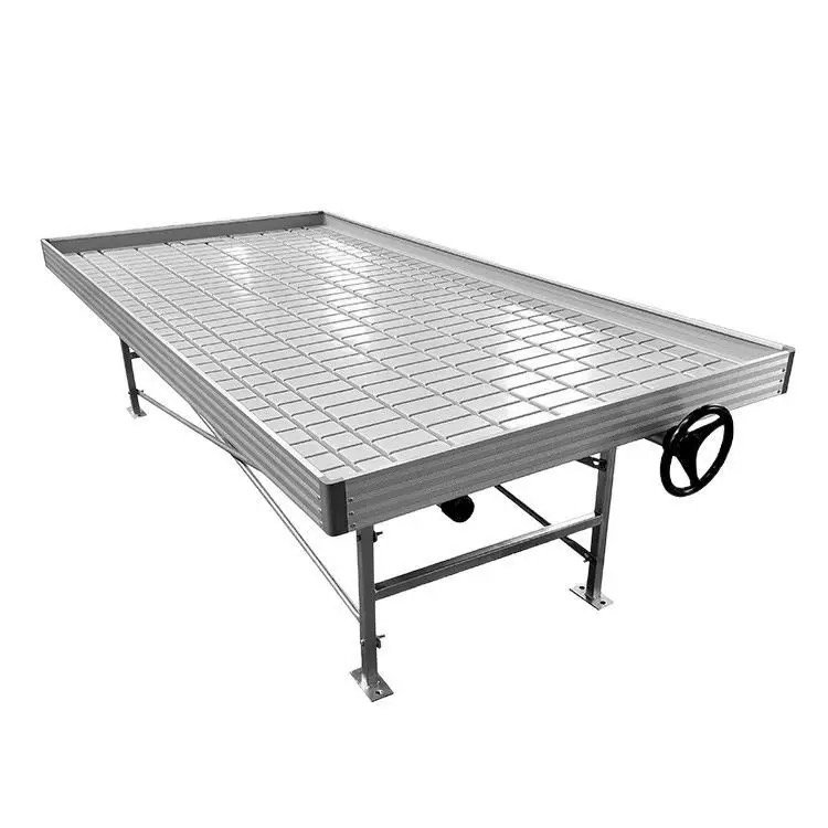 Single layer ebb and flow flood bench structure for greenhouse plants